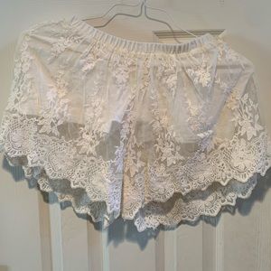Zara lace shorts